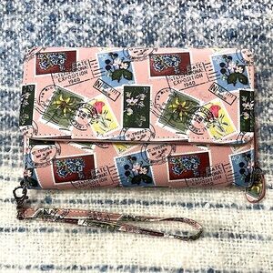 New Wristlet Wallet 🤗